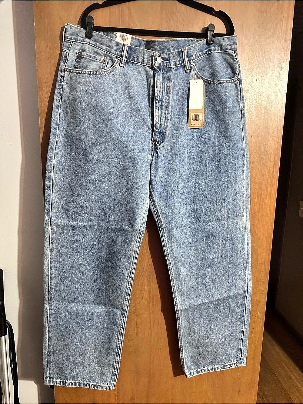 Levi's 550 Men's Straight Jeans Waist 40 NWT